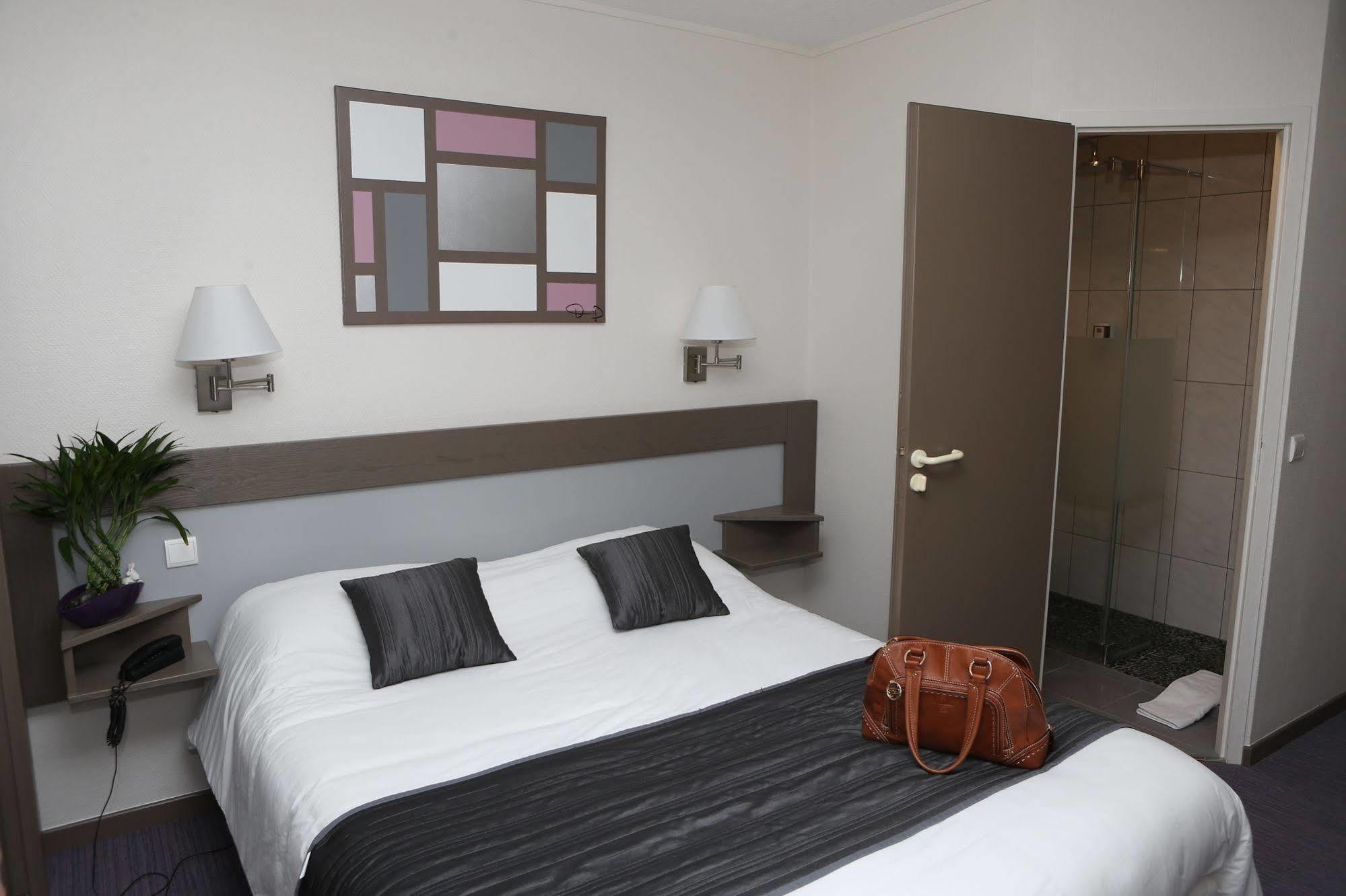 Abor Hotel, Mont De Marsan Saint-Pierre-du-Mont エクステリア 写真